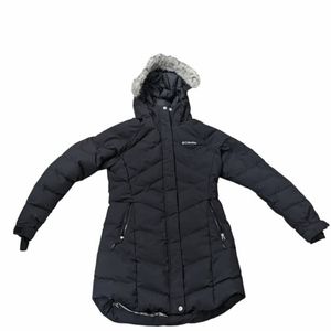 Woman's Columbia Winter Hacket